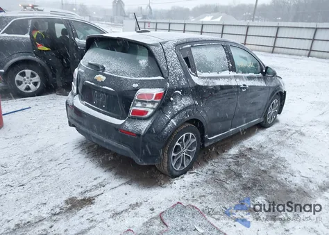 2017 Chevrolet Sonic Lt Auto z USA, uszkodzony, nr VIN 1G1JD6SH4H4114174